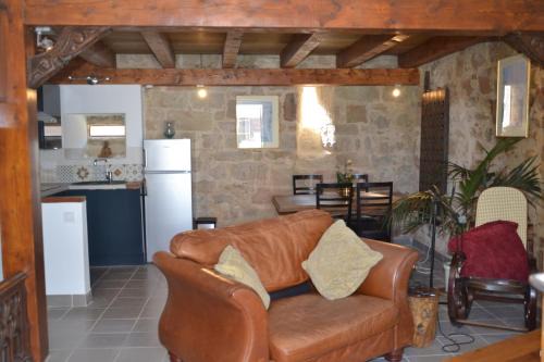 Faycelles Apartamento | Henrietta's
