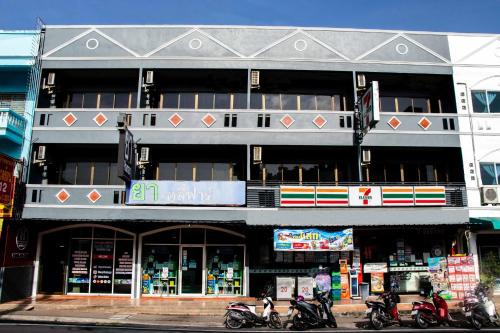 Phuket Apartamento | Henry’s House