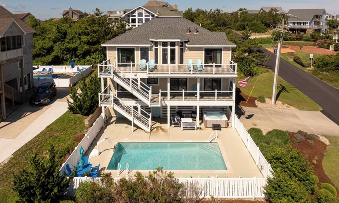 Carolina Dunes Casa | Here & Now - Beautifully Remodeled 5 BR Semi-Oceanfront Home w/Pool