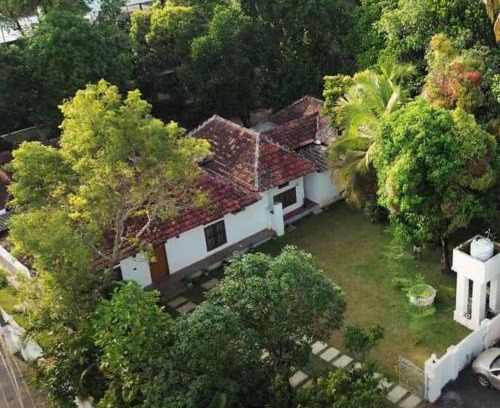 Kochi Casa | Heritage 3 bedroom cottage in Kochi