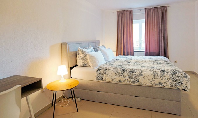 Gaustadt Apartamento | Heritage Apartment with 1 Bedroom