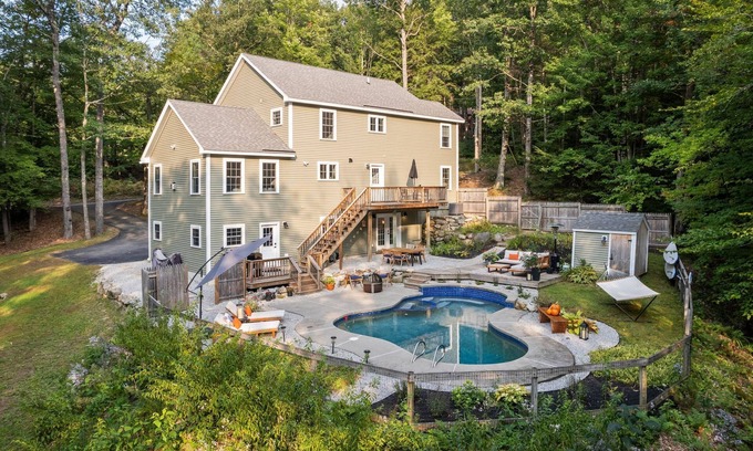 Plymouth Casa | Heritage Hill Hideaway
