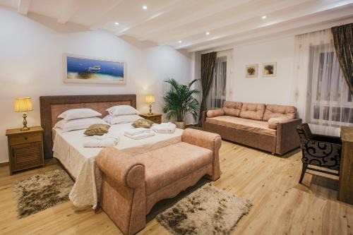 Hvar Old Town Hotel | Heritage Hotel Dea Hvar