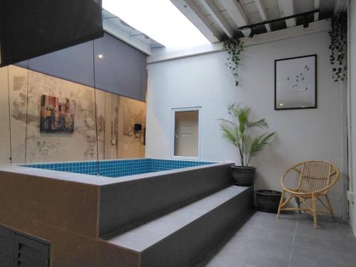 Historic George Town Casa | Heritage House 4BR with Dipping Pool, Central Location Near Street Art 45