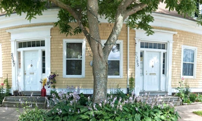 Downtown Halifax Casa | Heritage Townhouse in Downtown Halifax