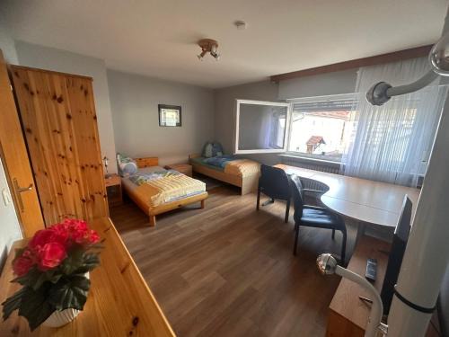 Gruendau Casa | HermannLiving Monteurzimmer & Apartments