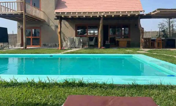 Ica Casa | Hermosa casa de campo con piscina