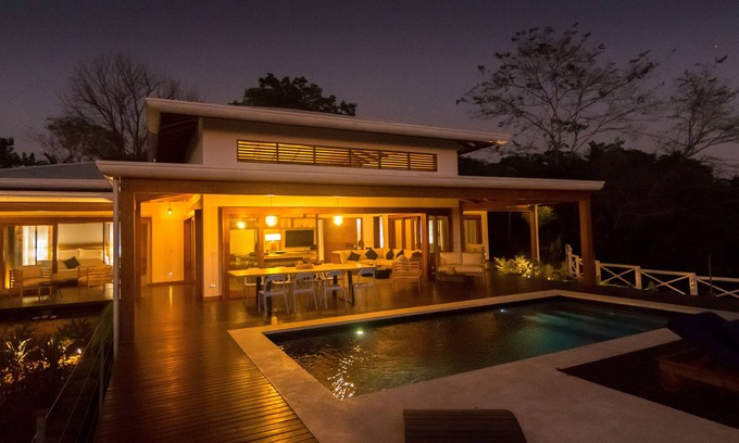 Santiago Villa | Hermosa-Hills Luxury Villas
