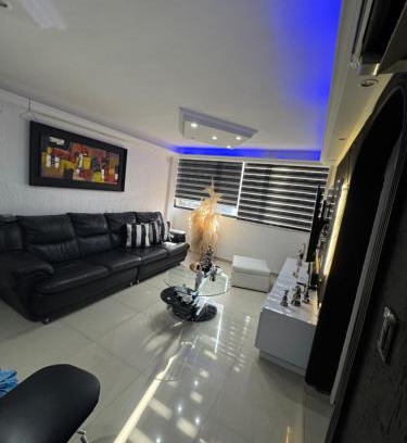 Caraballeda Apartamento | Hermoso Apartamento en la Guaira Urbanización La Llanada