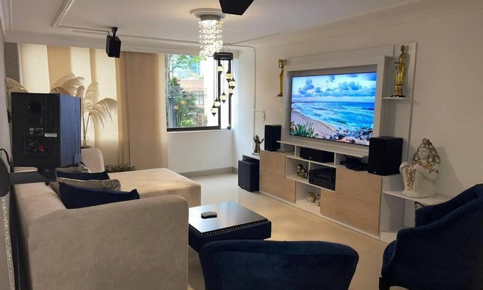 El Poblado Apartamento | Hermoso apartamento en el barrio el poblado de medellin, exclusivo y elegante