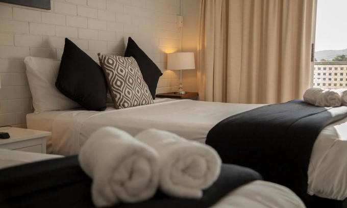 Herston Hotel | Herston Place Motel