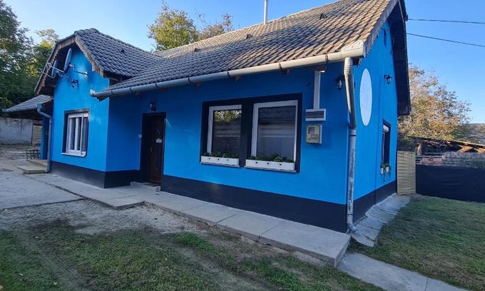Kekesd Casa | Het Blauwe Salamander Huis