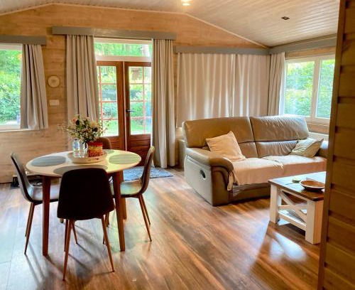 Lanaken Chalet De Esquí | Het Zenhuisje