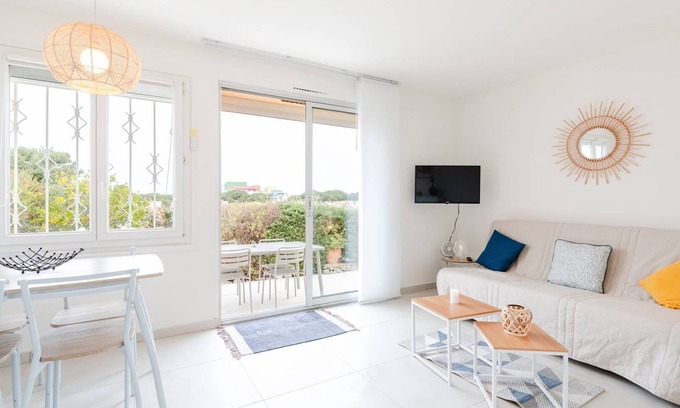 Gruissan Casa | HG44: 2-room air-conditioned house GRUISSAN