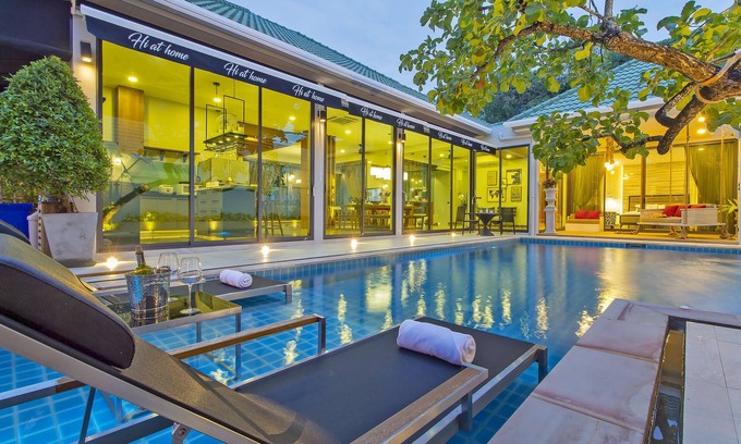 Nong Prue Villa | Hola en casa - Villa 4BR de lujo con piscina en Pattaya