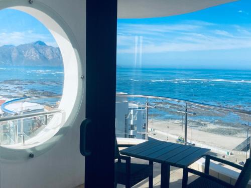 Strand Apartamento | Hibernian 10.02