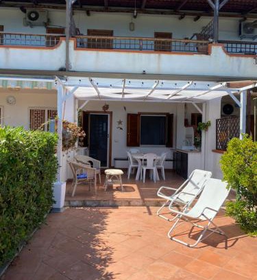 Briatico Apartamento | Hibiscus Apartment-casa per le vacanze vicino tropea