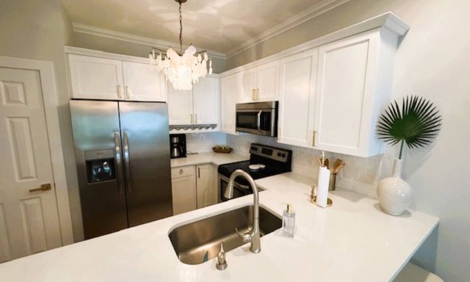 Seagrove Beach Casa | Hidden Gem I Short Walk to Beach I Quite Community I Recently Updated I Pool