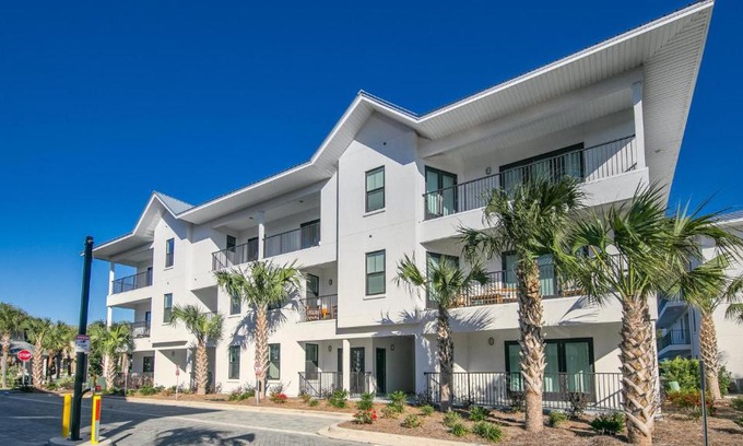 Santa Rosa Beach Casa | Hidden Lake Condos 321 - Short walk to Gulf Place