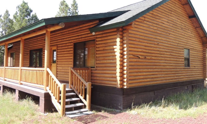Parks Cabina | Hidden Log Cabin Deep in Elk Country -Grand Canyon