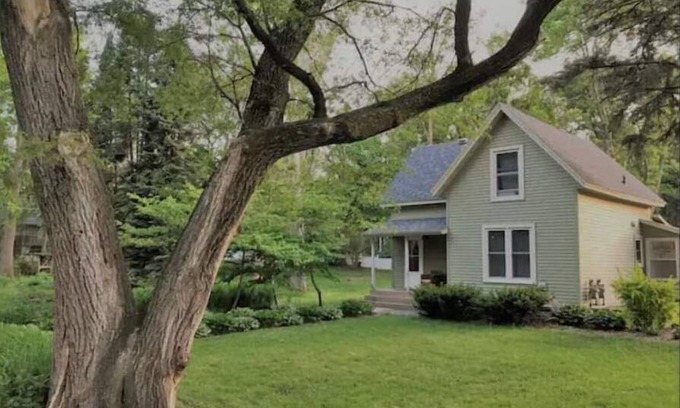 Northfield Casa | Hidden Northfield Cottage