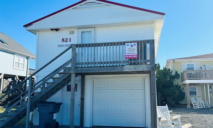 Holden Beach Casa | Gran propiedad frente al mar con piscina privada.