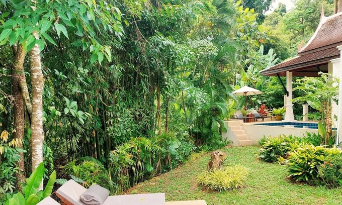 Thai Mueang Casa | Esconda bungalows de lujo en la jungla, piscina privada, WIFI gratuito