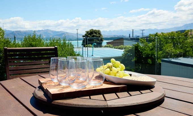 South Bay Casa | Hideaway - Hidden Away and Delightfully Private