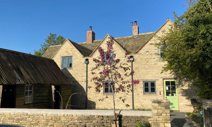 Witney Casa | High Cogges Farm Holiday Cottages