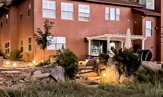 Williamson Apartamento | High Country guest home with patio, grill, & WiFi - near horse & hiking trails