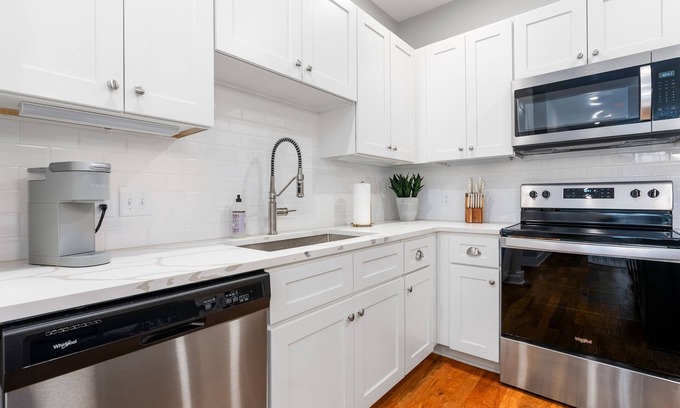 Auburn Apartamento | High End 2/2 above Target in Downtown Auburn - 203