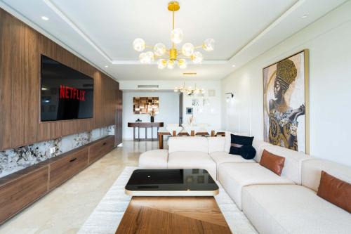 Tamariss Apartamento | High-End Apartment, Serenity & Stunning Pool