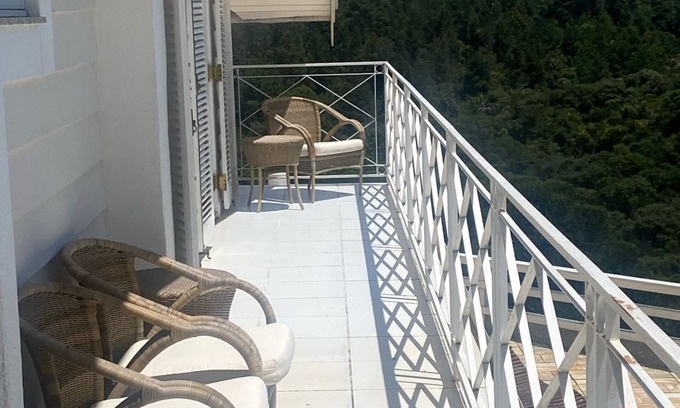 Campos do Jordao Cabaña | High-end home, lots of comfort, security and tranquility in the middle of nature