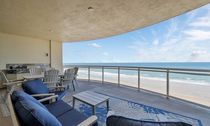 Daytona Beach Condominio | High End Lux Condo With Oceanfront Massive Balcony