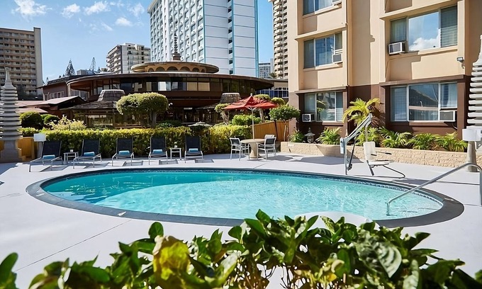 Ala Moana Hotel | High Floor City View Two Queens, Elevated Pool Views, Peaceful Koi Gardens