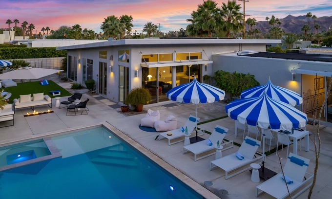 Warm Sands Casa | High On Design - Must See Mid-Century Modern!