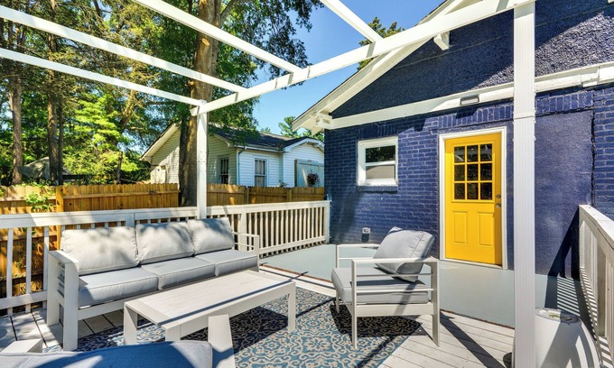 High Point Cabaña | High Point Vacation Rental w/ Private Deck & Yard!