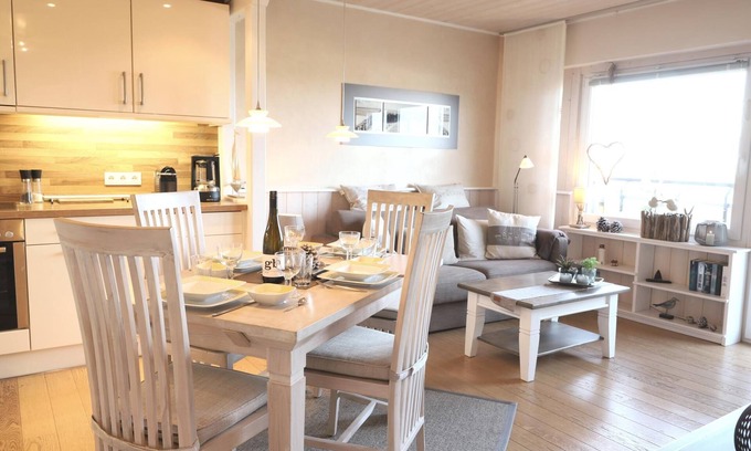 Westerland Apartamento | High-quality 2-room apartment with north-facing balcony and wellness area in Westerland