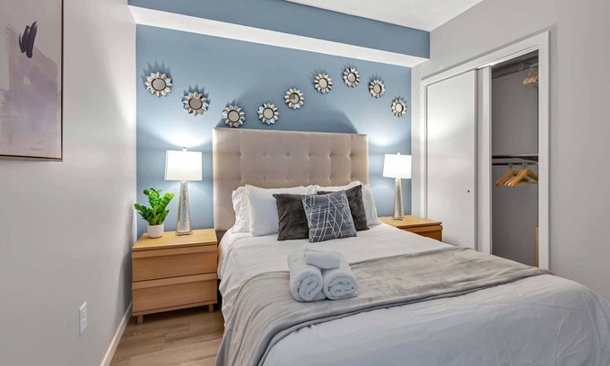 Glenwood South Apartamento | High-Rise Apt Raleigh Free Parking & Sunset View 1
