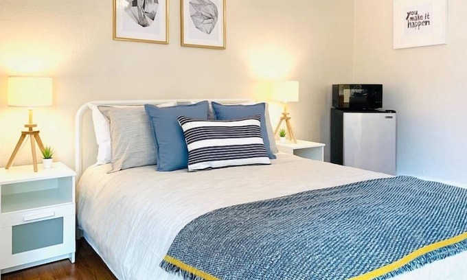 Cortez Hill Apartamento | High Walkability | Stylish Studio | Easy Check-in
