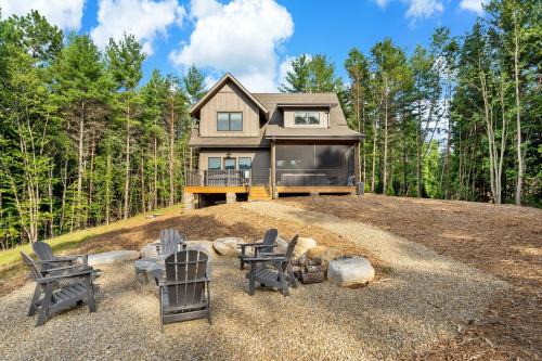 Nebo Casa | Higher Ground at Lake James