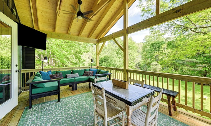 Highlands Cabina | Highlands Cabin on Buck Creek ~ 8 Mi to Town!