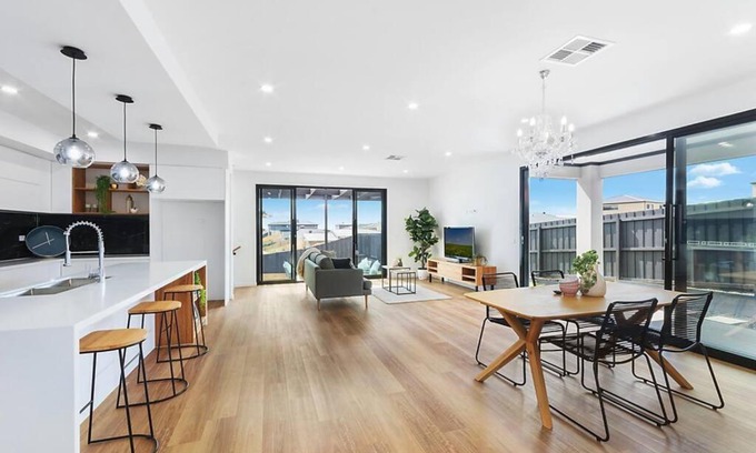 Highton Casa | Highton Haven Spacious & Serene
