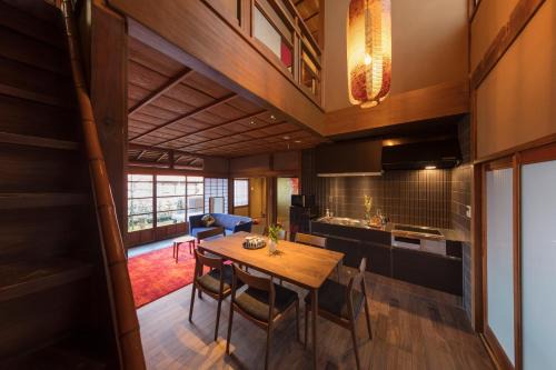 Kanazawa Casa | Hikoso-machi Kin no Ma