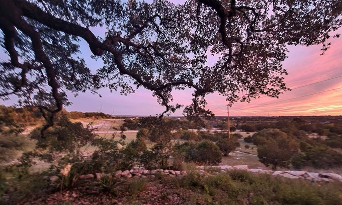 Spring Branch Casa | Hill Country Haute n Haus Relax and Renew
