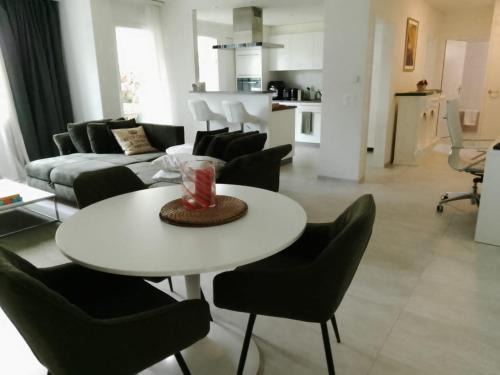 Lostorf Apartamento | Hillfort suites