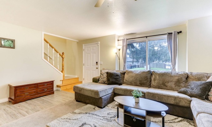 Hillsboro Casa | Hillsboro Home w/ Fire Pit ~ 15 Mi to Portland!