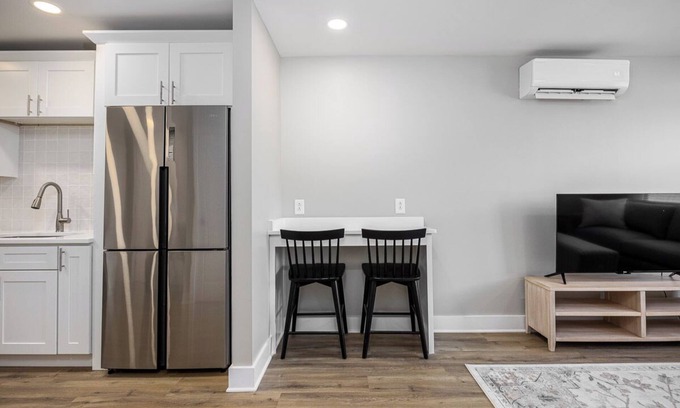 Hillsboro West End Apartamento | Hillsboro Village Walkable Retreat | The Nomad #10