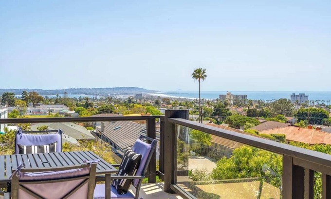 La Jolla Mesa Casa | Hillside 3BR Beach Retreat w/ Sweeping Ocean Views