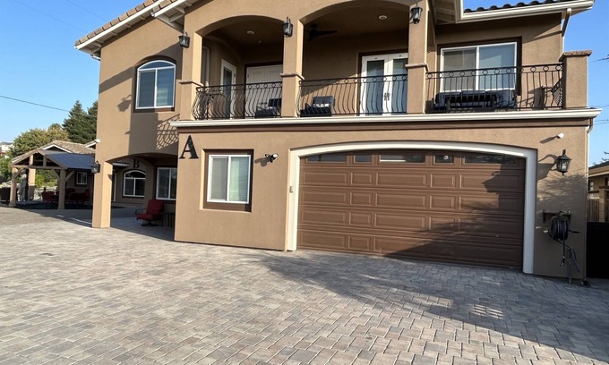 Arroyo Grande Casa | Hillside View Times Two